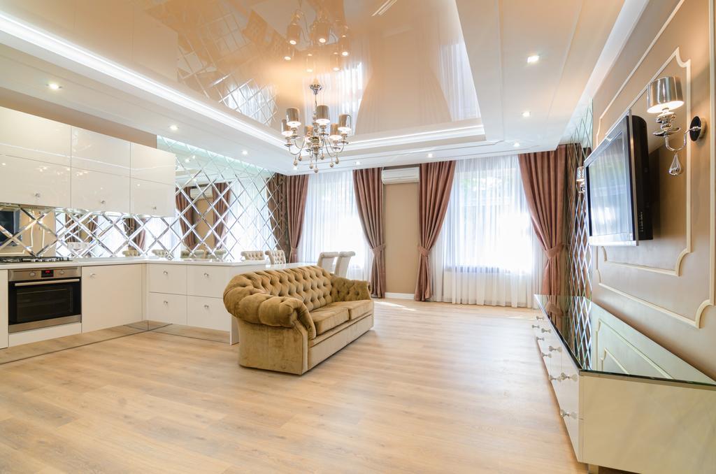Royal Art-Deco Apartment Львов Экстерьер фото