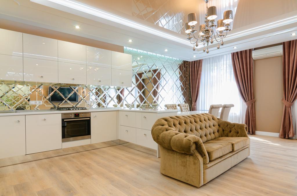 Royal Art-Deco Apartment Львов Экстерьер фото